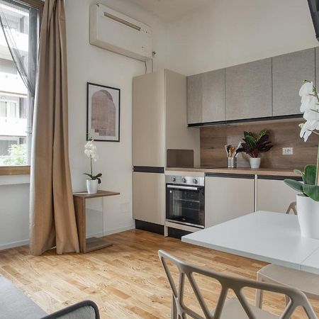 Joivy Chic Studio, Easy Access To Centre Mailand Exterior foto